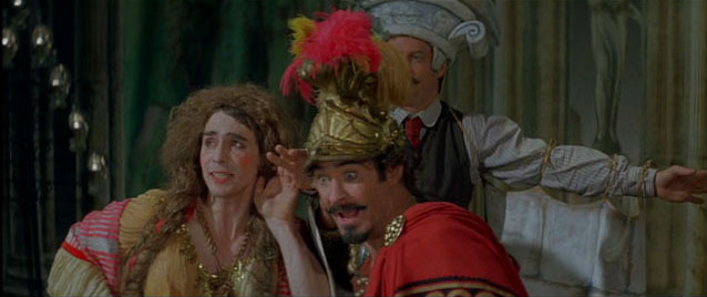 Kevin Kline as Bottom and Sam Rockwell as Flute in the 1999 film version